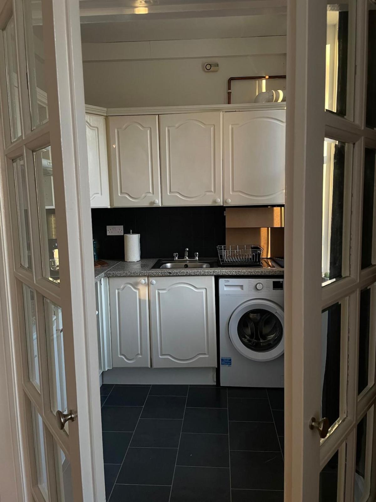 Cozy Flat In The Heart Of Leith Lejlighed EDI Eksteriør billede